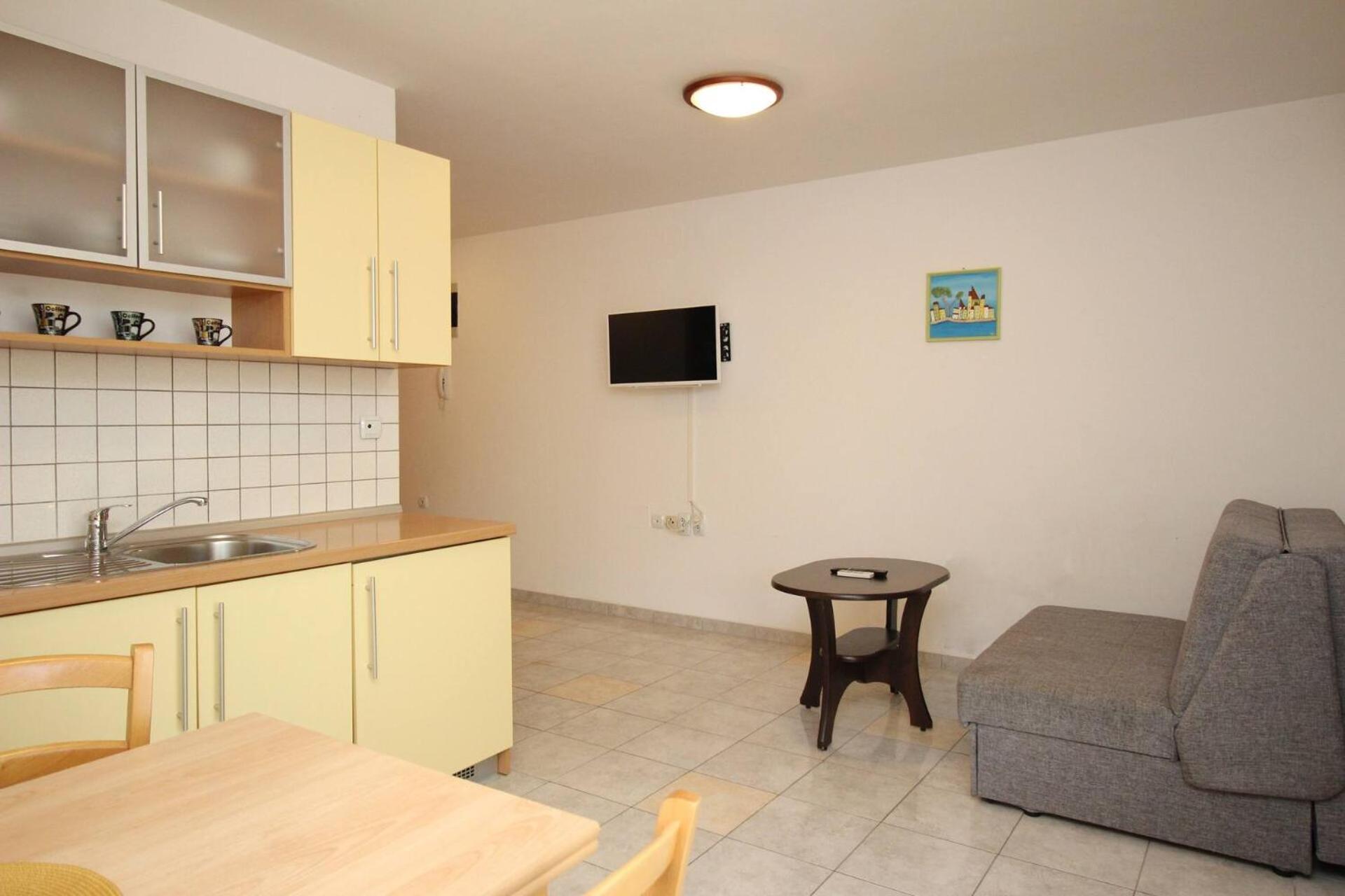 Apartments Knezevic-Pavlic Baška Buitenkant foto