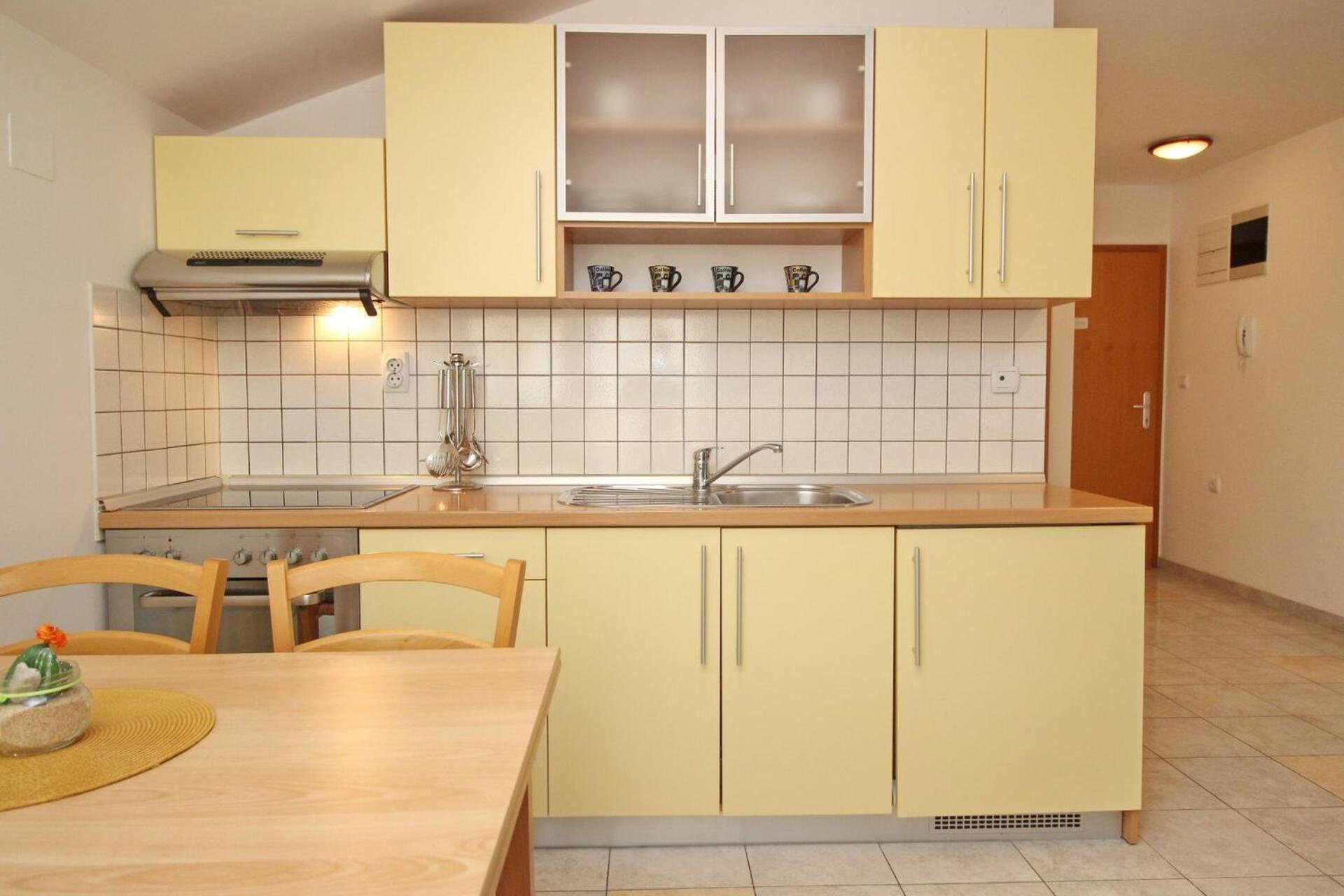 Apartments Knezevic-Pavlic Baška Buitenkant foto